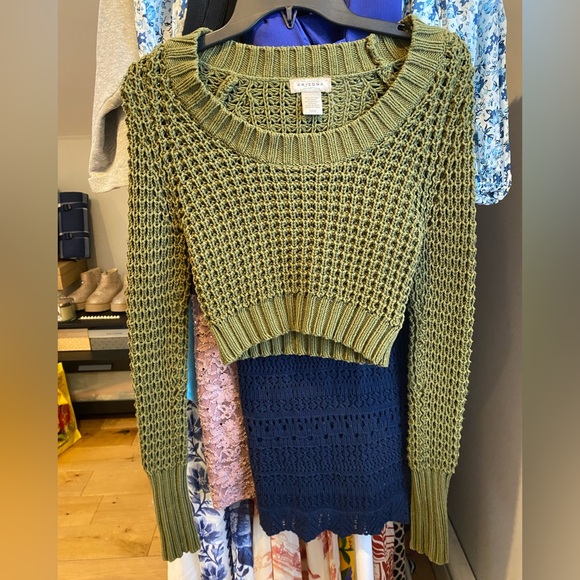 Arizona Jean Company Sweaters - Arizona Jean Co. vintage Olive Green crochet knit Y2K cropped sweater